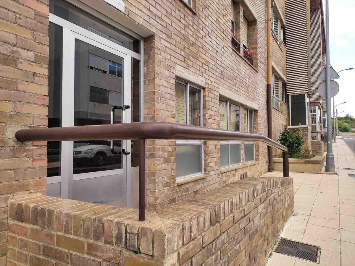 Apartmán Cobexo2 Moderno Y Tranquilo En Sabiñánigo Exteriér fotografie